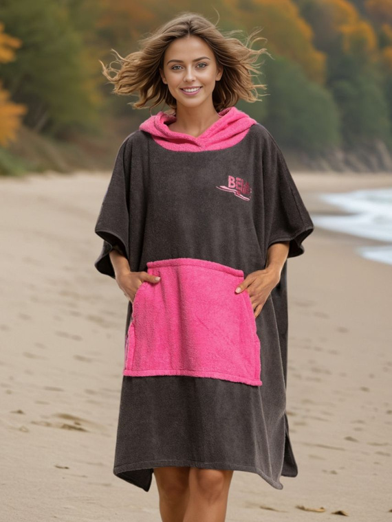 Poncho uniwersalne frotte S-0075 (7) grafitowo-różowe